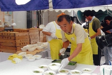 1000食のうどんが振舞われることがあります